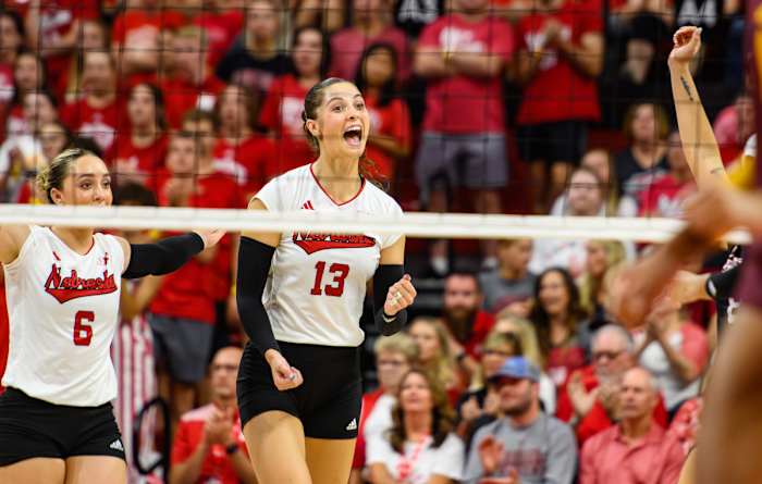 10_Merritt Beason_VB vs Minnesota 0924